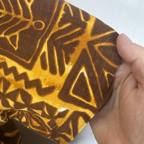 Vintage Made in Hawaii Tapa Barkcloth Aloha Shirt Brown Yellow Tribal Print M/L - Picture 2 of 4